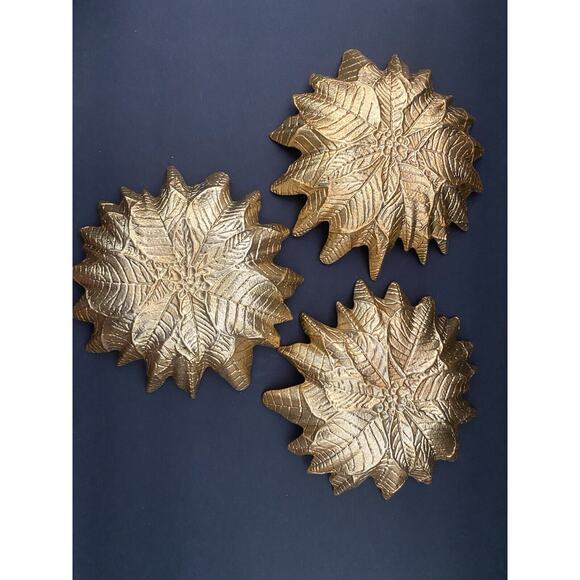 AKCAM Turkish GLASS 7.5" Poinsettia‎ Gold & White Plates Shimmer/Sparkle -set 3 - Picture 5 of 6